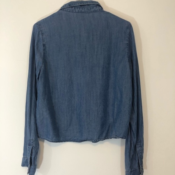 𝅺life in Progress Chambray Button down - Picture 3 of 3